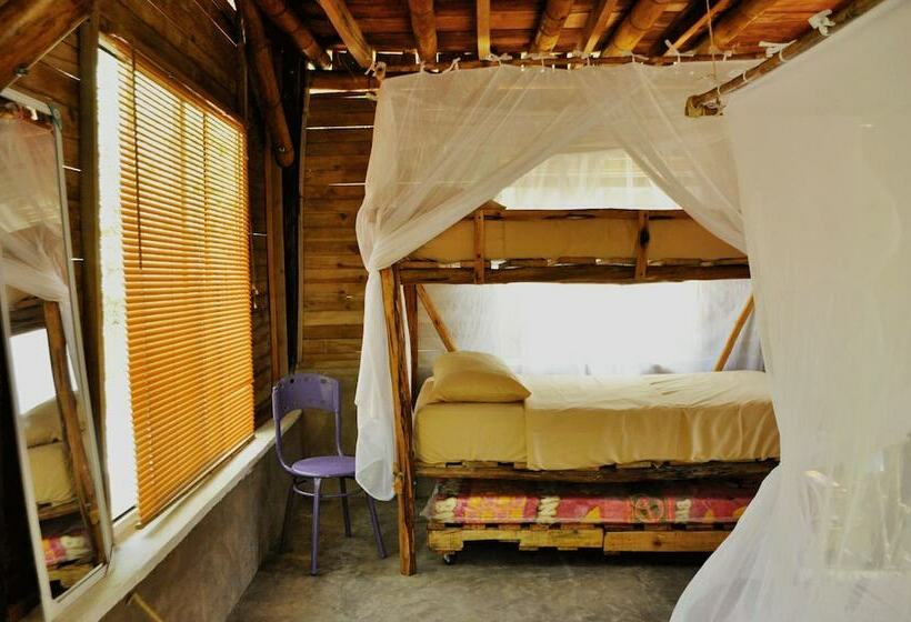 La Casa En El Aire   Hostel