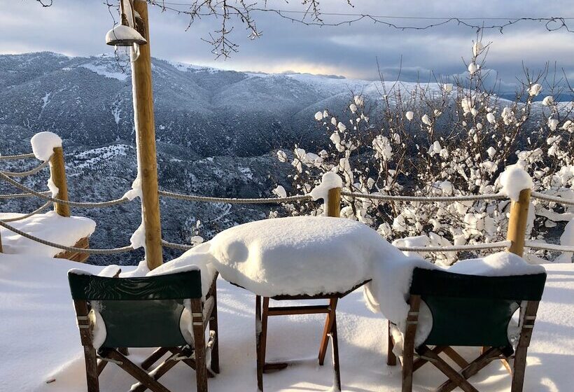 Пансион Almond House Suites Arachova  Adults Only