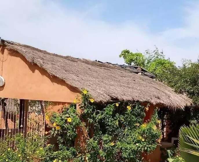 پانسیون Campement Baobab Chambres D Hotes 15mn De L Aeroport