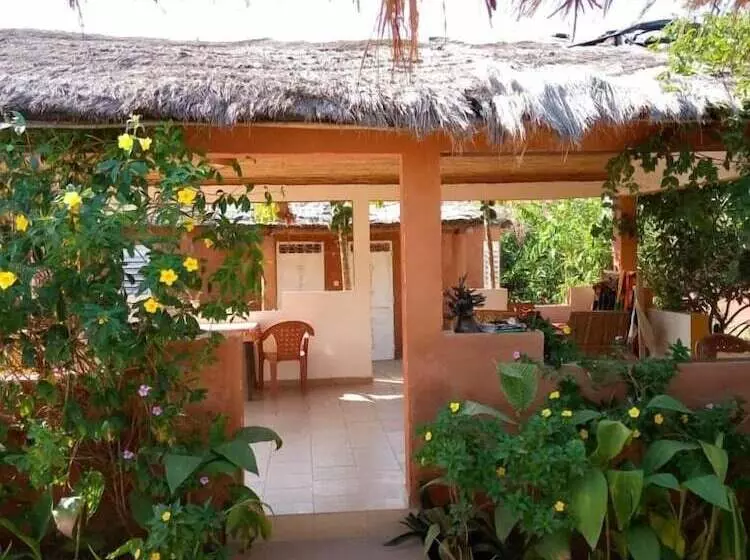 پانسیون Campement Baobab Chambres D Hotes 15mn De L Aeroport