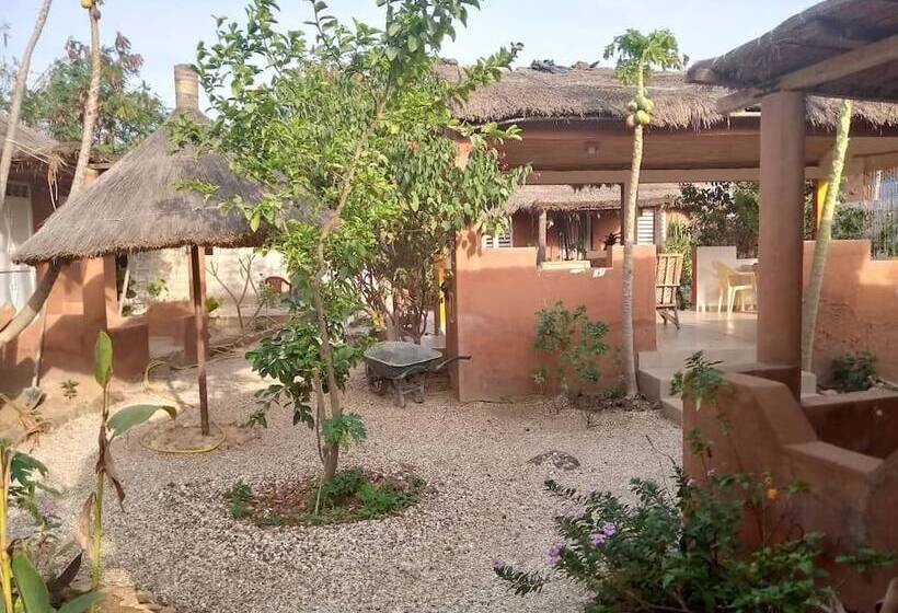 پانسیون Campement Baobab Chambres D Hotes 15mn De L Aeroport