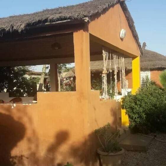 پانسیون Campement Baobab Chambres D Hotes 15mn De L Aeroport