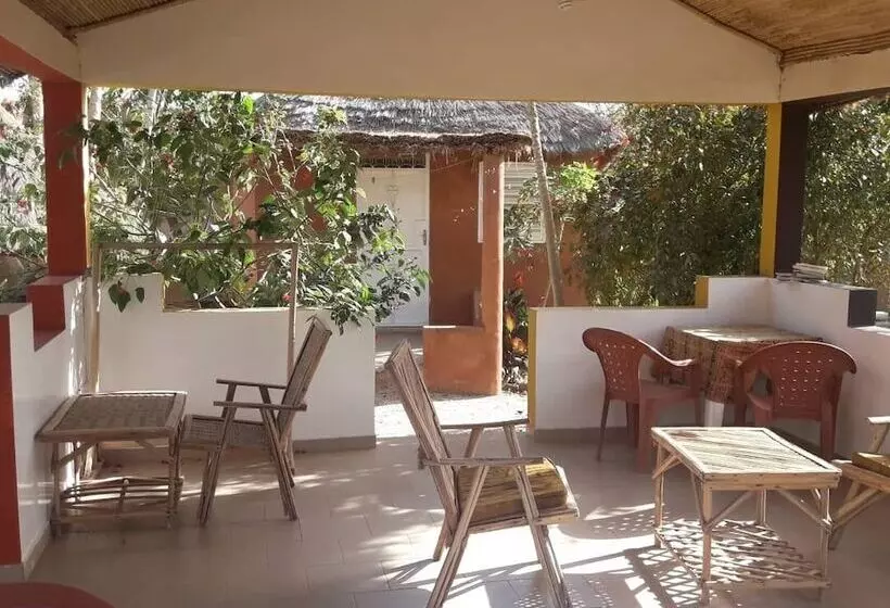 پانسیون Campement Baobab Chambres D Hotes 15mn De L Aeroport