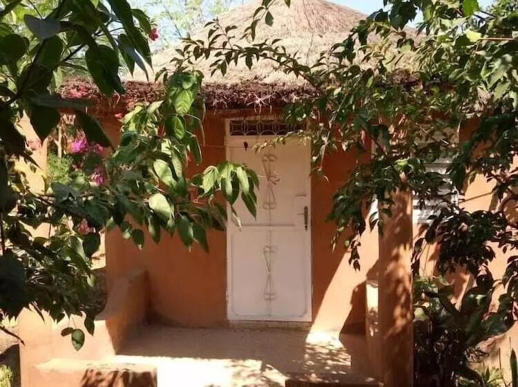 پانسیون Campement Baobab Chambres D Hotes 15mn De L Aeroport