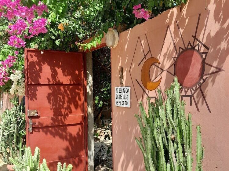 پانسیون Campement Baobab Chambres D Hotes 15mn De L Aeroport