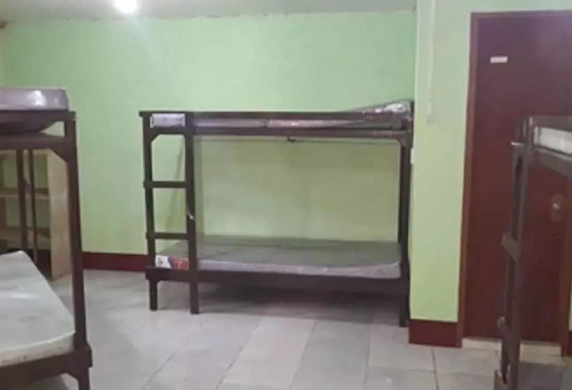 Majatalo Eg Rusiana Lodging House