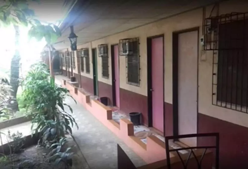 Majatalo Eg Rusiana Lodging House