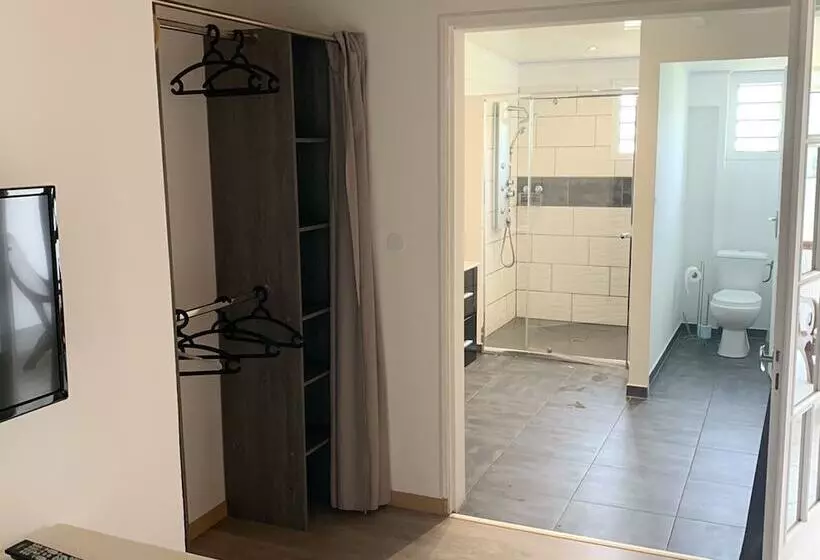 پانسیون Gîte Le Longane