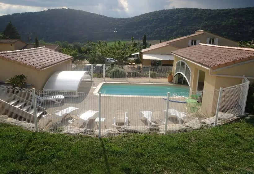 Majatalo Gîtes Du Combeau