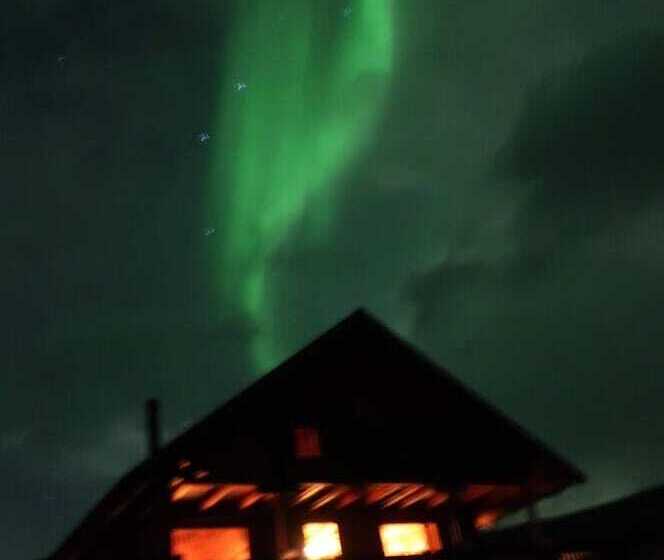 ペンション Ravencliff Lodge