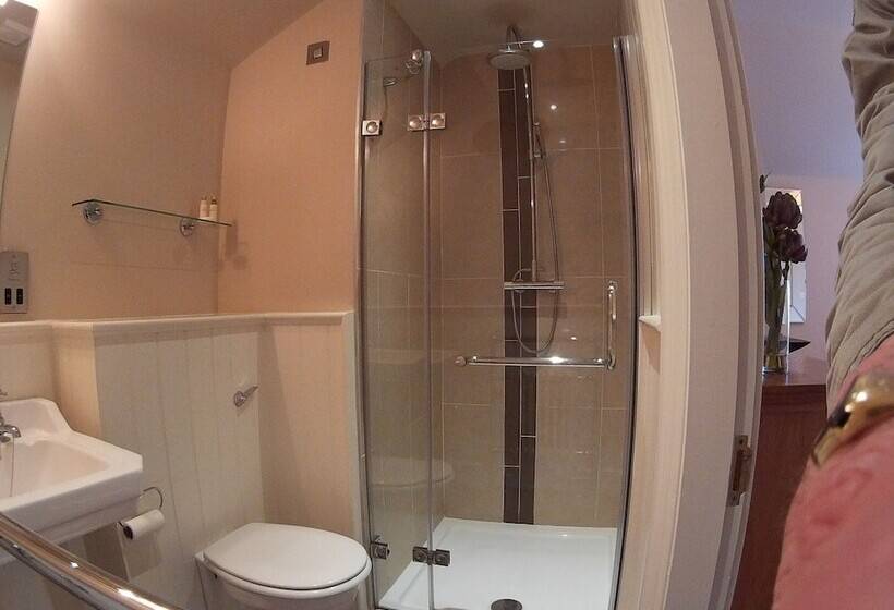 ペンション The Gate Lodge