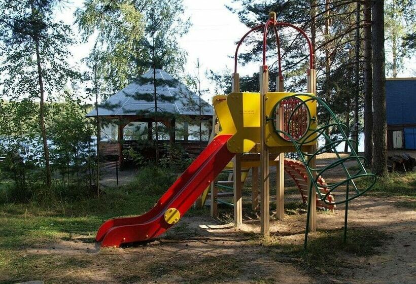 リゾートホテル Sandal Guest House