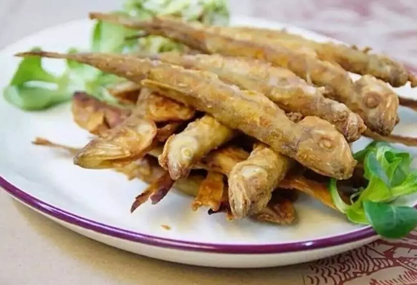 Lomakeskus Sandal Guest House