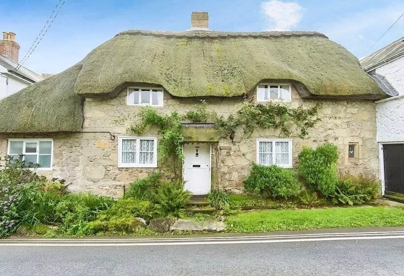 Ye Olde Cottage