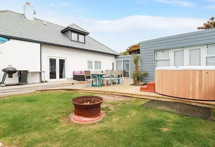 Blue Bay Beach House