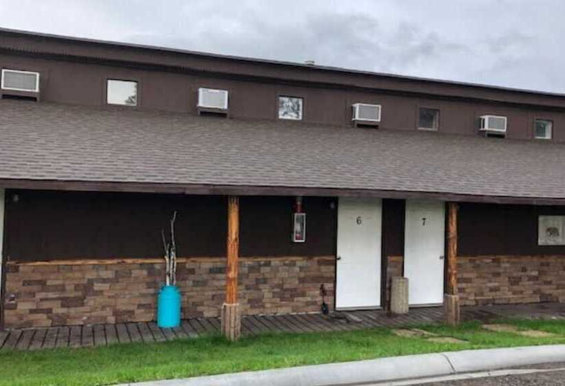 Blue Moon Resort And Motel