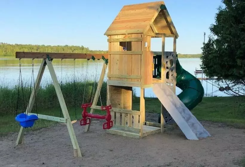 Blue Moon Resort And Motel