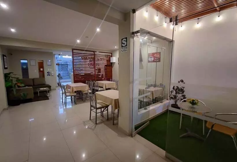 Hostal Piscomar Peru