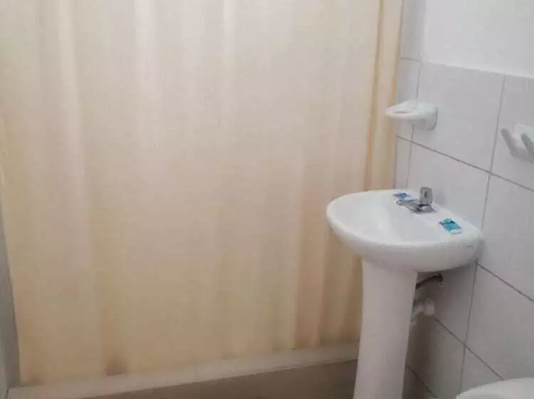 Hostal Piscomar Peru