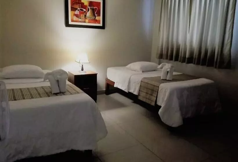 Hostal Piscomar Peru