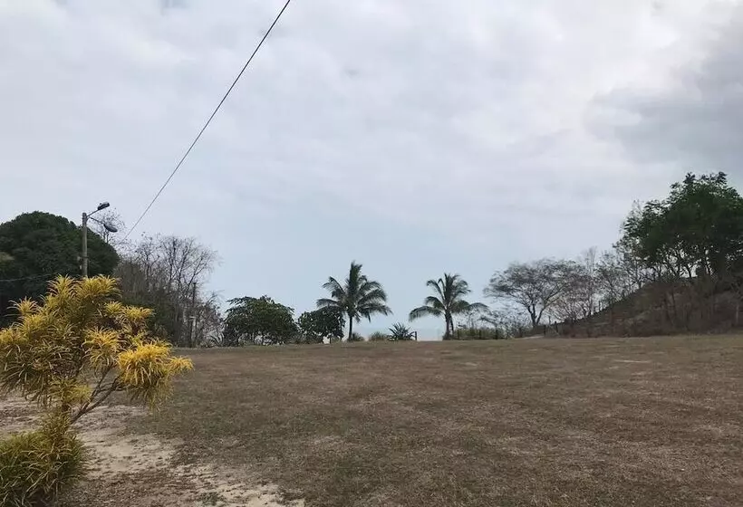 مسافرخانه Hostería Pacific Stone