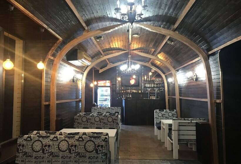 فندق 21 Business Club