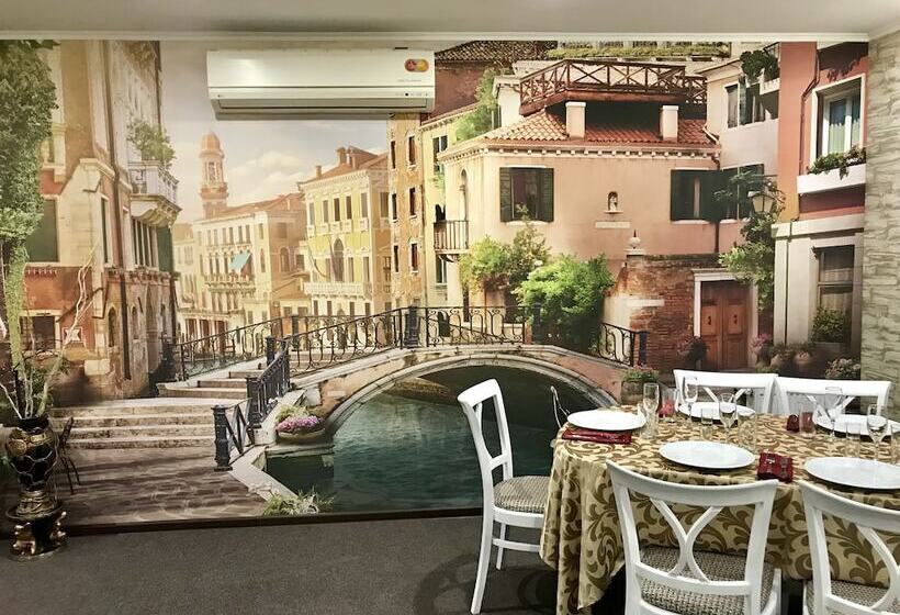 فندق 21 Business Club