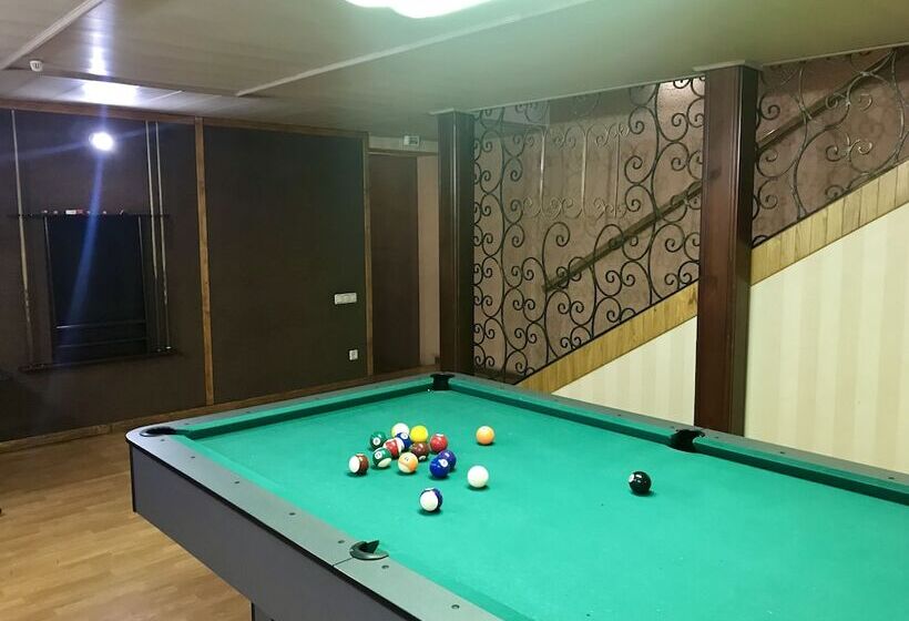 فندق 21 Business Club