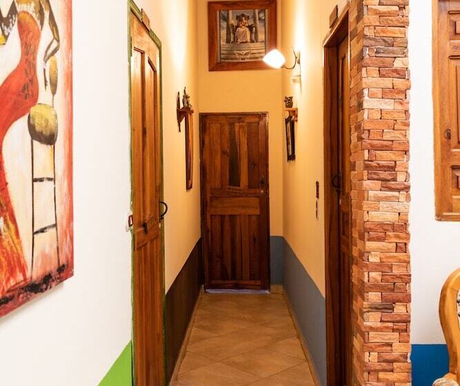 هتل Atenas Jericó