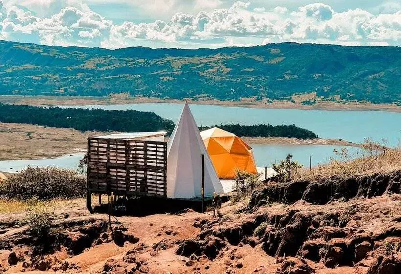 ホテル Bajo El Cielo Glamping
