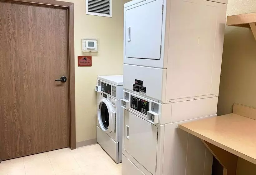 Hotelli Buffalo Run Casino & Resort