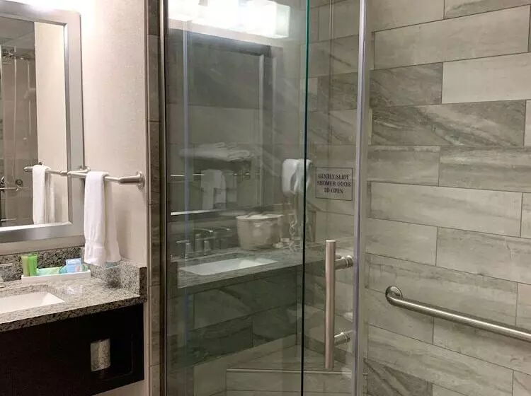 Hotelli Buffalo Run Casino & Resort