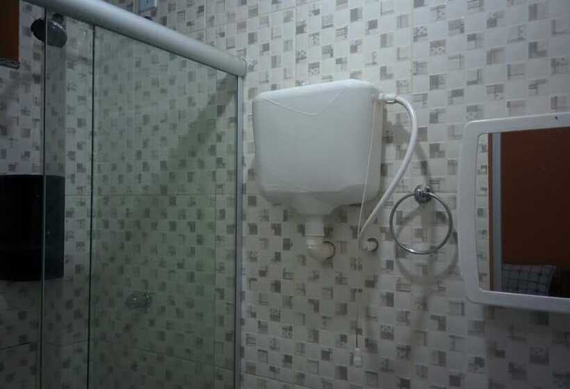 هتل E Restaurante Toraryca