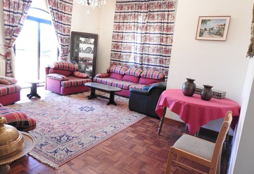 هتل Hôtel La Bastide Deir El Qamar