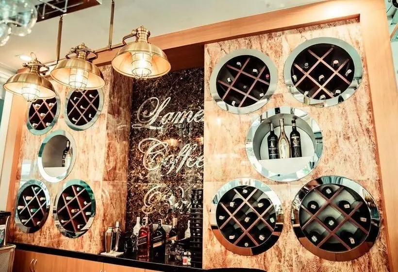 Hotelli Kgi Mountainside