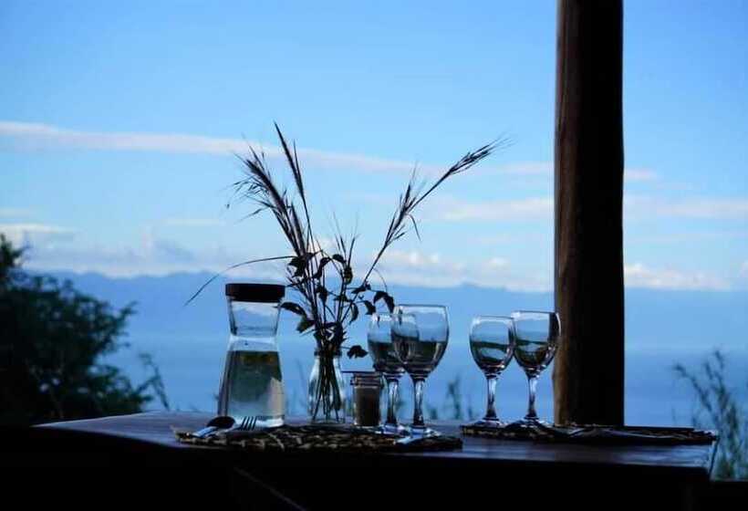 Hotelli Kikonko Lodge