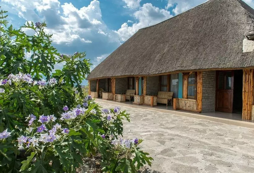 هتل Kyaninga Royal Cottage
