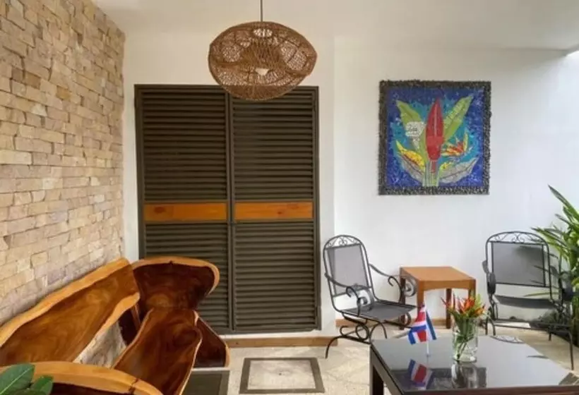 هتل La Fortuna Lodge