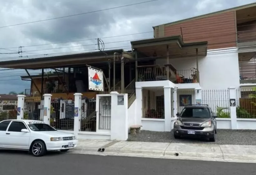 هتل La Fortuna Lodge