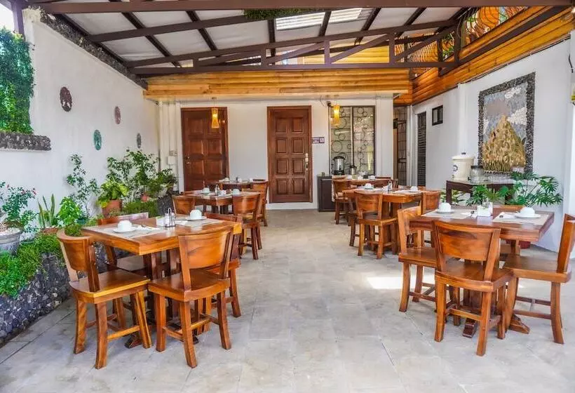 هتل La Fortuna Lodge