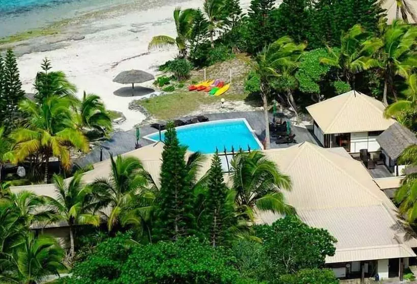 هتل Nengone Village