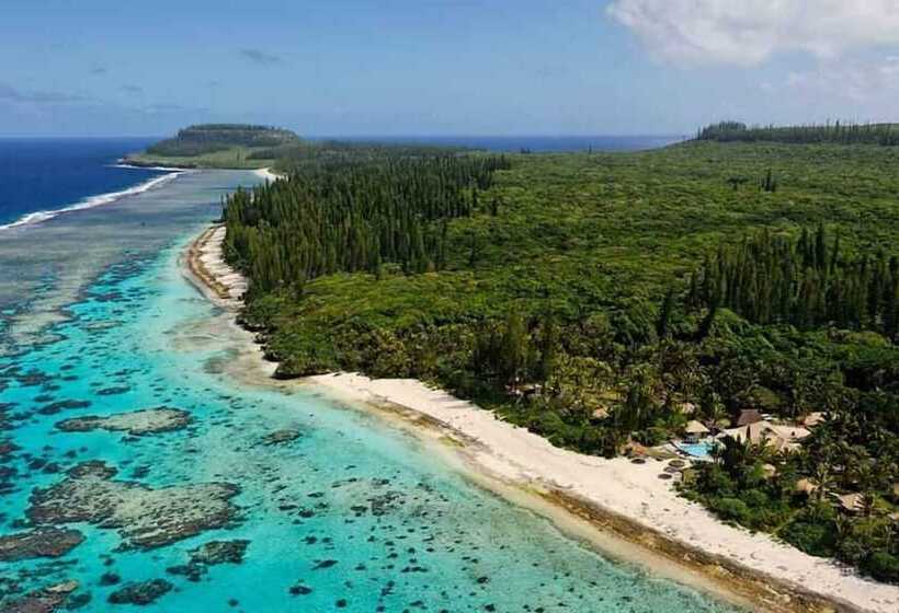 هتل Nengone Village