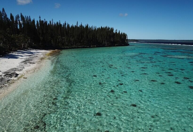 هتل Nengone Village