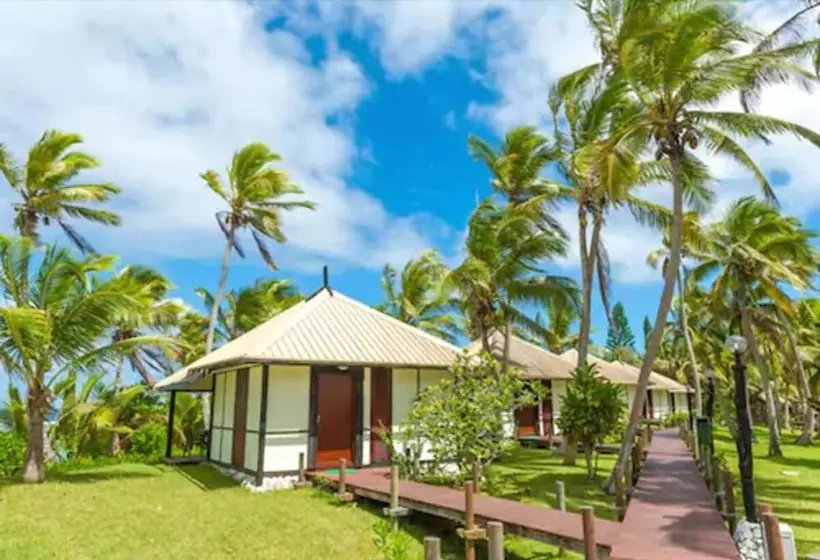 هتل Nengone Village