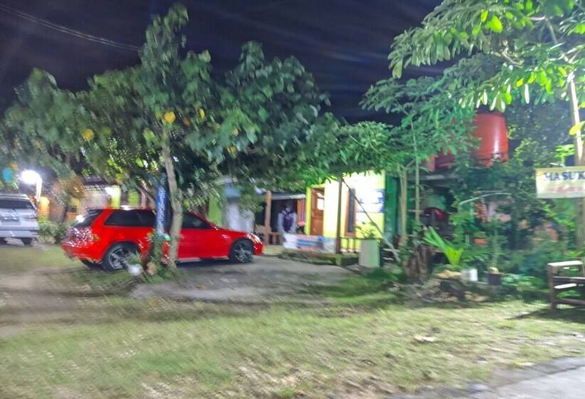 فندق Penginapan Griya Watukelir