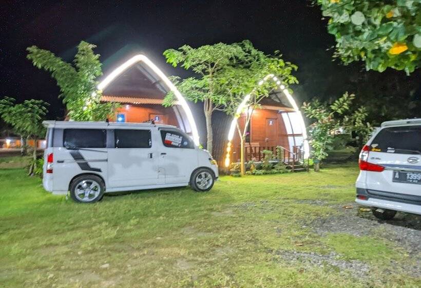 فندق Penginapan Griya Watukelir