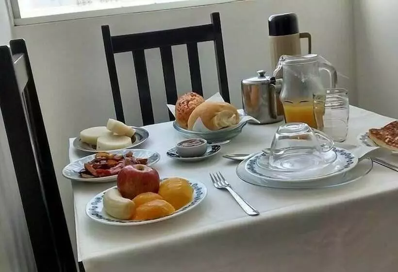 ホテル Pousada Lemos