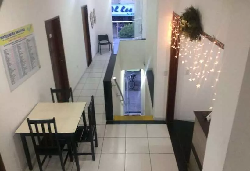 ホテル Pousada Lemos