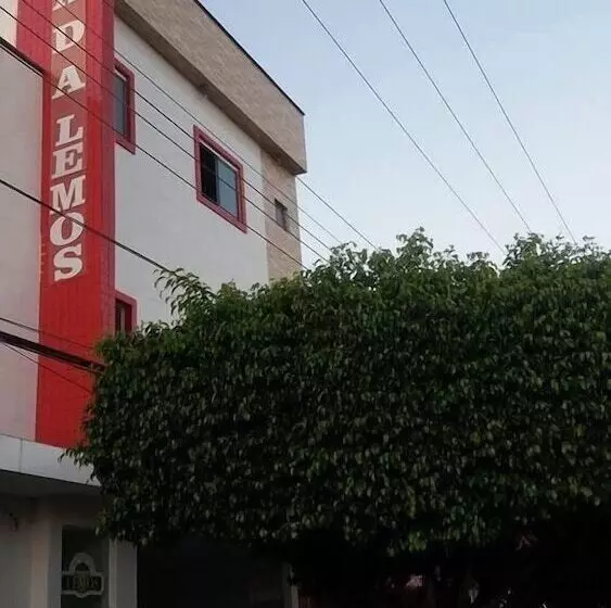 ホテル Pousada Lemos