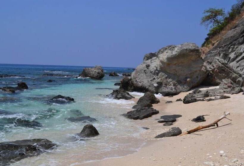 호텔 Pundaquit Luxury Resort